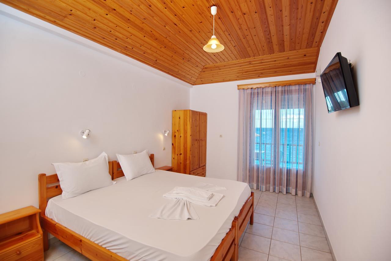 Hotel Ostria Patitírion Zewnętrze zdjęcie